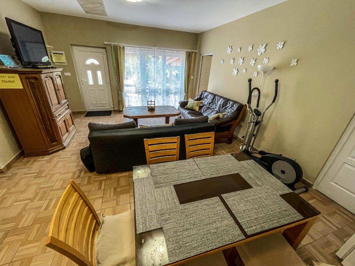 Elizabeth Apartman 托卡伊 外观 照片